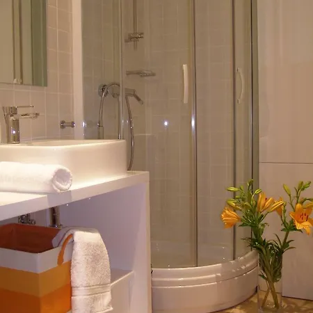 Harbor Terrace - Two Bedroom Appartamento Murter