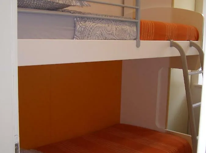 Harbor Terrace - Two Bedroom Apartman *