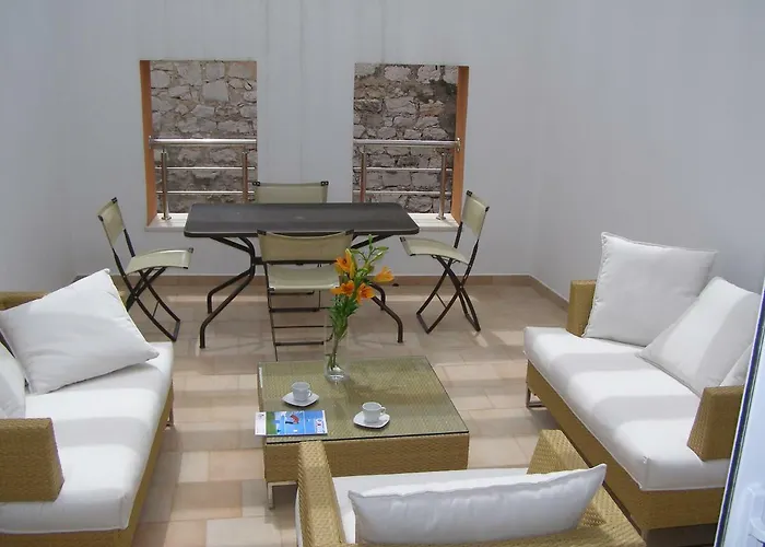 Harbor Terrace - Two Bedroom Apartman